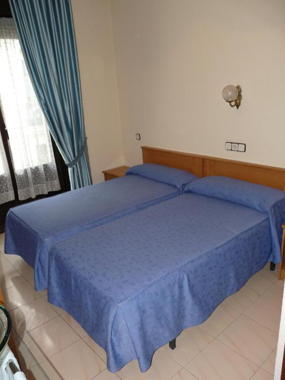 Hostal Fernandez Madrid Phòng bức ảnh
